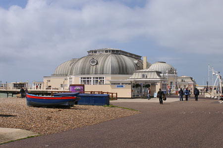 Worthing Pier - Sussex - www.simplonpc.co.uk -  Photo: © Ian Boyle, 1st July 2007