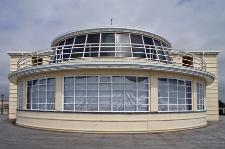 Worthing Pier - Sussex - www.simplonpc.co.uk -  Photo: © Ian Boyle, 1st July 2007