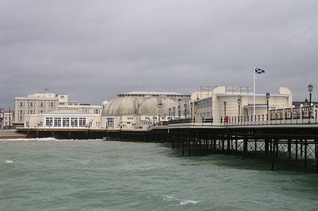 Worthing Pier - Sussex - www.simplonpc.co.uk -  Photo: © Ian Boyle, 1st July 2007