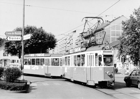 Geneva Tram 722 - Photo:   Ian Boyle, August 1986 - www.simplonpc.co.uk