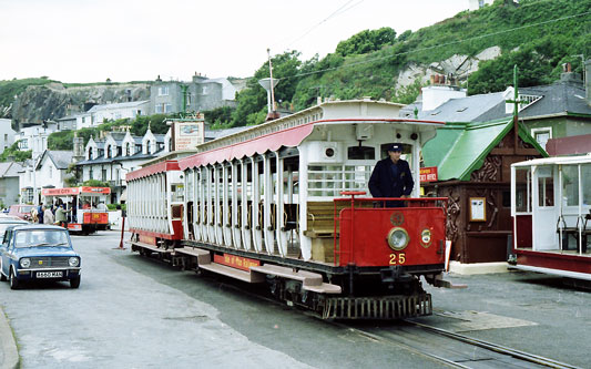 Manx Electric Railway - Photo: ©1980 Ian Boyle - www.simplompc.co.uk - Simplon Postcards