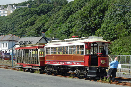 Manx Electric Railway - Photo: ©2013 Mike Tedstone - www.simplompc.co.uk - Simplon Postcards