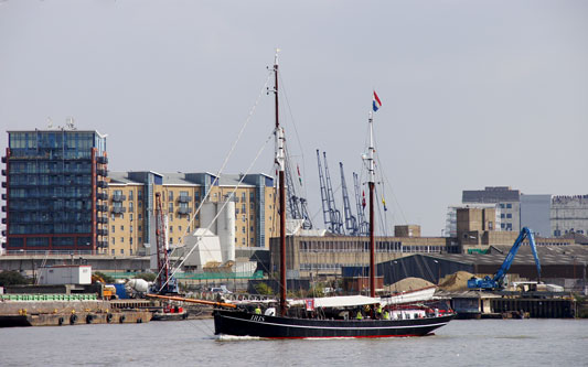 Thames Tall Ships 2014 - Photo: © Ian Boyle, 9th September 2014 - www.simplonpc.co.uk