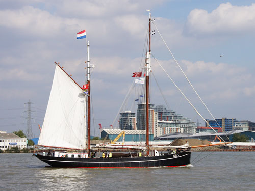 Thames Tall Ships 2014 - Photo: © Ian Boyle, 9th September 2014 - www.simplonpc.co.uk