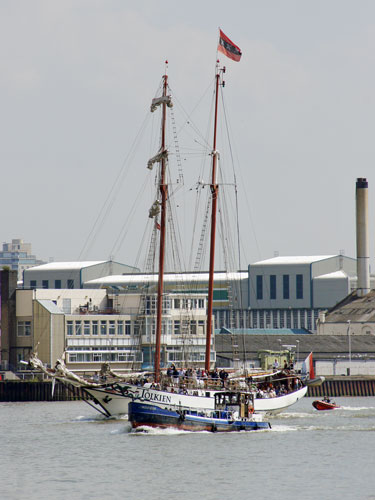 Thames Tall Ships 2014 - Photo: © Ian Boyle, 9th September 2014 - www.simplonpc.co.uk