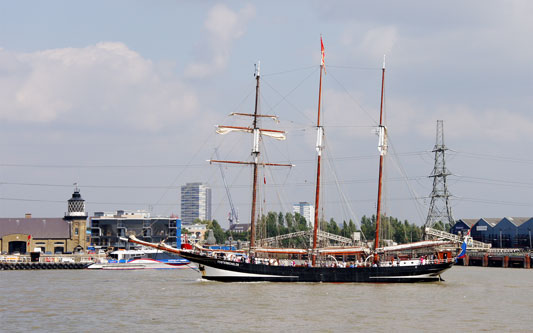 Thames Tall Ships 2014 - Photo: © Ian Boyle, 9th September 2014 - www.simplonpc.co.uk