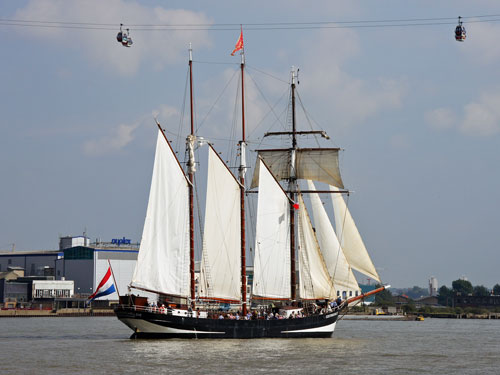 Thames Tall Ships 2014 - Photo: © Ian Boyle, 9th September 2014 - www.simplonpc.co.uk