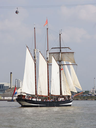 Thames Tall Ships 2014 - Photo: © Ian Boyle, 9th September 2014 - www.simplonpc.co.uk