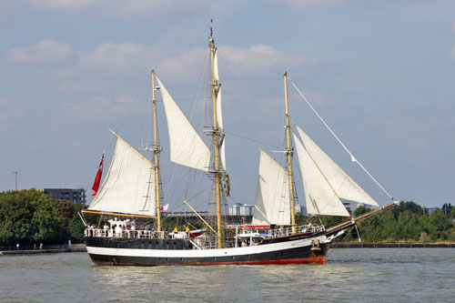 Thames Tall Ships 2014 - Photo: © Ian Boyle, 9th September 2014 - www.simplonpc.co.uk