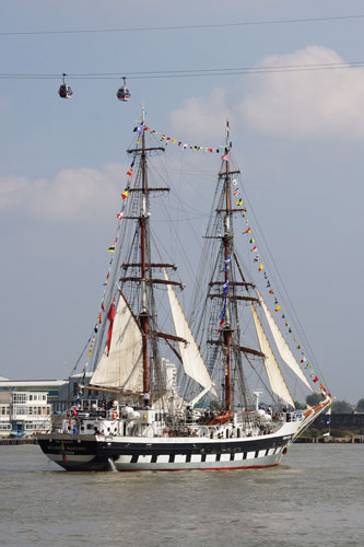 Thames Tall Ships 2014 - Photo: © Ian Boyle, 9th September 2014 - www.simplonpc.co.uk