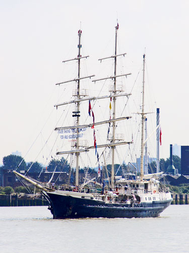 Thames Tall Ships 2014 - Photo: © Ian Boyle, 9th September 2014 - www.simplonpc.co.uk