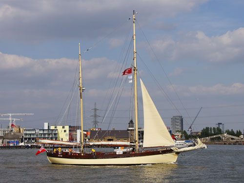 Thames Tall Ships 2014 - Photo: © Ian Boyle, 9th September 2014 - www.simplonpc.co.uk