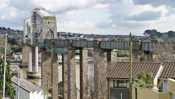 Royal Albert Bridge - River Tamar - Photo: ©2013 Ian Boyle - www.simplonpc.co.uk