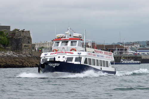 PLYMOUTH SOUND - Tamar Cruising - Photo: �2011 Ian Boyle - www.simplonpc.co.uk