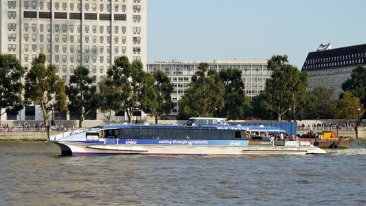 AURORA CLIPPER - www.simplonpc.co.uk - Photo:  Ian Boyle, 1st October 2011