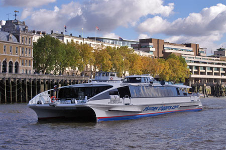 Cyclone Clipper - Thames Clippers - www.simplonpc.co.uk -  Photo: © 2007 Ian Boyle