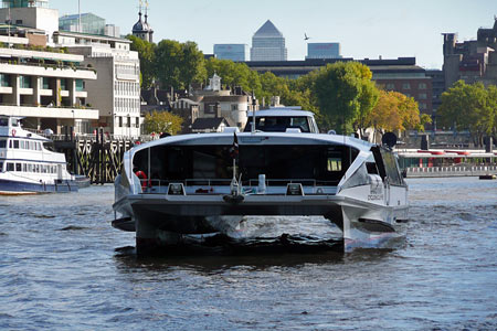 Cyclone Clipper - Thames Clippers - www.simplonpc.co.uk -  Photo: © 2007 Ian Boyle