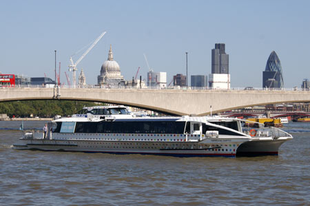 Hurricane Clipper - Thames Clippers -  Photo: © Ian Boyle - www.simplonpc.co.uk