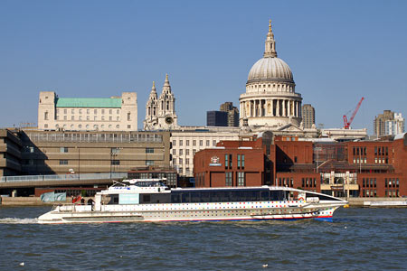 Hurricane Clipper - Thames Clippers -  Photo: © Ian Boyle - www.simplonpc.co.uk