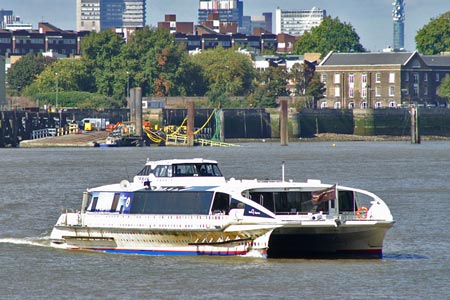 Hurricane Clipper - Thames Clippers -  Photo: © Ian Boyle - www.simplonpc.co.uk