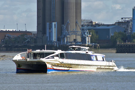 Hurricane Clipper - Thames Clippers -  Photo: © Ian Boyle - www.simplonpc.co.uk