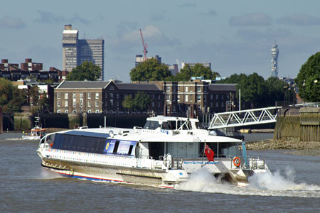 Hurricane Clipper - Thames Clippers -  Photo: © Ian Boyle - www.simplonpc.co.uk