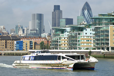 Hurricane Clipper - Thames Clippers -  Photo: © Ian Boyle - www.simplonpc.co.uk