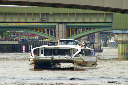 Hurricane Clipper - Thames Clippers -  Photo: © Ian Boyle - www.simplonpc.co.uk