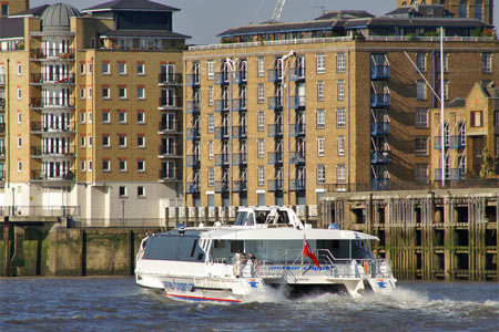 Meteor Clipper - Thames Clippers -  Photo: ©2008 Ian Boyle - www.simplonpc.co.uk