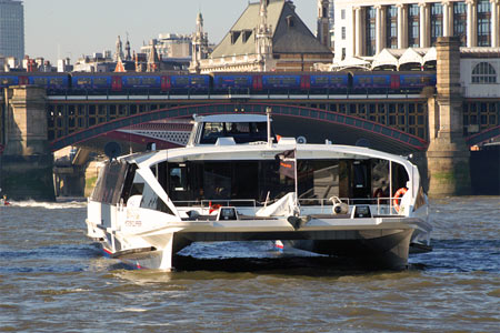 Meteor Clipper - Thames Clippers -  Photo: ©2008 Ian Boyle - www.simplonpc.co.uk