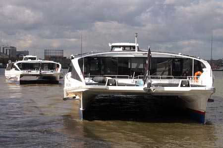 Monsoon Clipper - Thames Clippers - www.simplonpc.co.uk -  Photo: © 2007 Ian Boyle