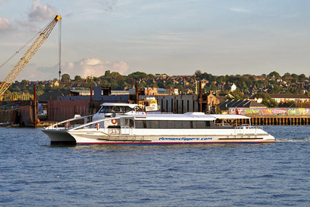 Moon Clipper - Thames Clippers -  Photo: © Ian Boyle - www.simplonpc.co.uk