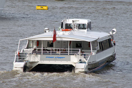 Moon Clipper - Thames Clippers -  Photo: © Ian Boyle - www.simplonpc.co.uk