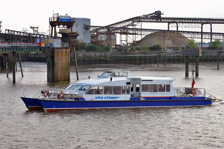 Sky Clipper - Thames Clippers -  Photo: © Ian Boyle - www.simplonpc.co.uk