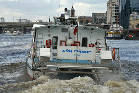 Sky Clipper - Thames Clippers -  Photo: © Ian Boyle - www.simplonpc.co.uk