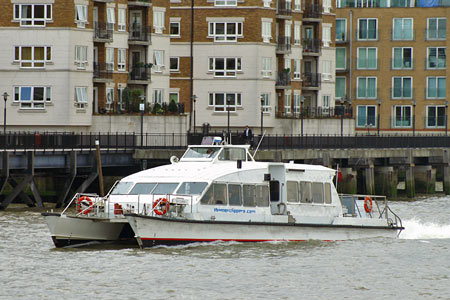 Sky Clipper - Thames Clippers -  Photo: © Ian Boyle - www.simplonpc.co.uk