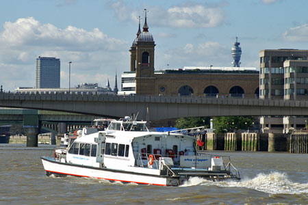 Sky Clipper - Thames Clippers -  Photo: © Ian Boyle - www.simplonpc.co.uk