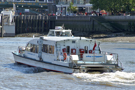 Sky Clipper - Thames Clippers -  Photo: © Ian Boyle - www.simplonpc.co.uk