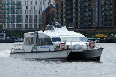 Star Clipper - Thames Clippers -  Photo: © Ian Boyle - www.simplonpc.co.uk