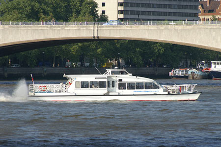 Storm Clipper - Thames Clippers -  Photo: © Ian Boyle - www.simplonpc.co.uk