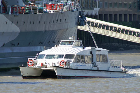 Storm Clipper - Thames Clippers -  Photo: © Ian Boyle - www.simplonpc.co.uk