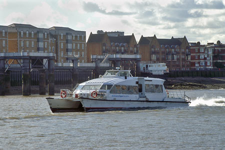 Storm Clipper - Thames Clippers -  Photo: © 2007 Ian Boyle - www.simplonpc.co.uk