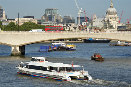 Sun Clipper - Thames Clippers -  Photo: © Ian Boyle - www.simplonpc.co.uk