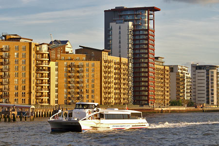 Sun Clipper - Thames Clippers -  Photo: © Ian Boyle - www.simplonpc.co.uk