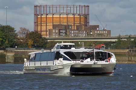 Tornado Clipper - Thames Clippers -  Photo: ©2007 Ian Boyle - www.simplonpc.co.uk