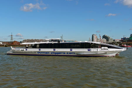 Tornado Clipper - Thames Clippers -  Photo: ©2007 Ian Boyle - www.simplonpc.co.uk