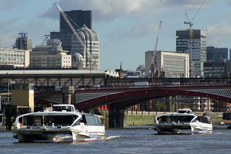 Cyclone Clipper - Thames Clippers - www.simplonpc.co.uk -  Photo: © 2007 Ian Boyle