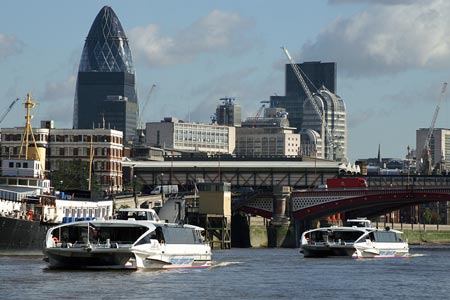 Cyclone Clipper - Thames Clippers - www.simplonpc.co.uk -  Photo: © 2007 Ian Boyle