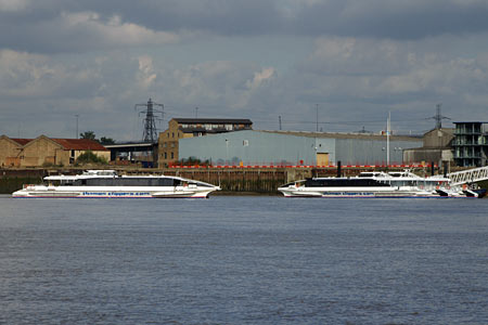 Typhoon Clipper - Thames Clippers - www.simplonpc.co.uk -  Photo: © 2007 Ian Boyle