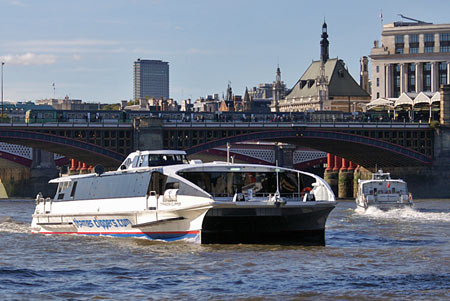 Typhoon Clipper - Thames Clippers - www.simplonpc.co.uk -  Photo: © 2007 Ian Boyle